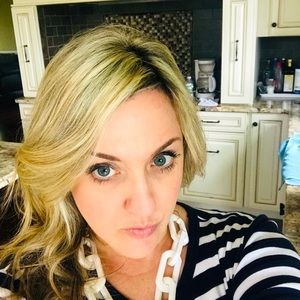 Meet your Posher, Mary ellen